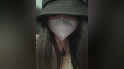 lucky_cat88 free recording from 2025-12-25 00:44:00