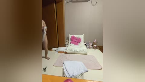 nami_op free recording from 2025-12-25 00:20:00