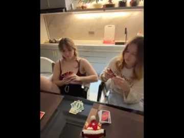 nura_n_sarah free recording from 2025-12-25 00:04:00