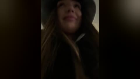 sophie_avory free recording from 2025-12-25 17:00:00