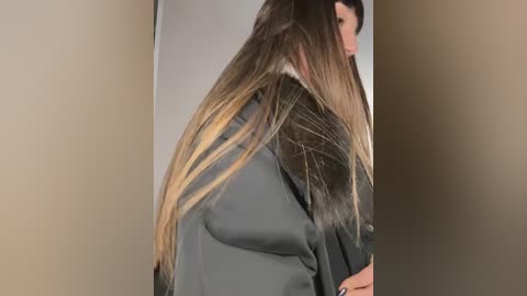 sophie_avory free recording from 2025-12-25 17:00:00