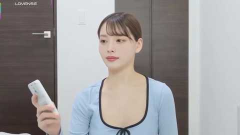 __erika__ free recording from 2025-12-26 00:05:00