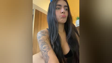 daphneuwu free recording from 2025-12-26 00:05:00