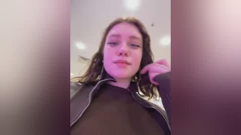 lucy_joy free recording from 2025-12-26 00:25:00