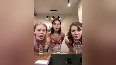 mariid free recording from 2025-12-26 01:43:00