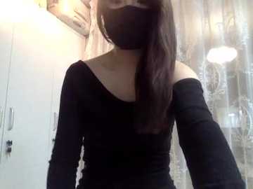 mia_8 free recording from 2025-12-27 03:37:00