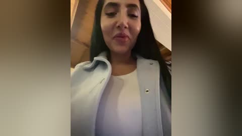 oh_nina free recording from 2025-12-27 00:16:00