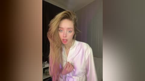 sunnyshiney free recording from 2025-12-27 00:59:00