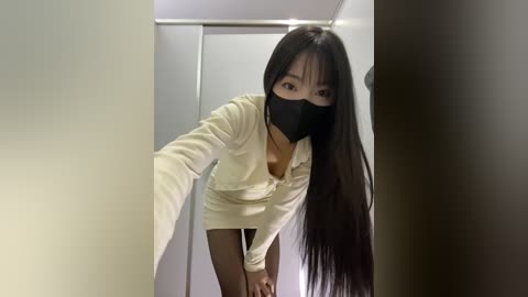 xiao_lin free recording from 2025-12-27 00:14:00