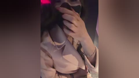 yuer2563 free recording from 2025-12-27 00:14:00