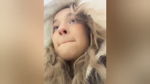 _teenytiny_ free recording from 2025-12-28 00:09:00