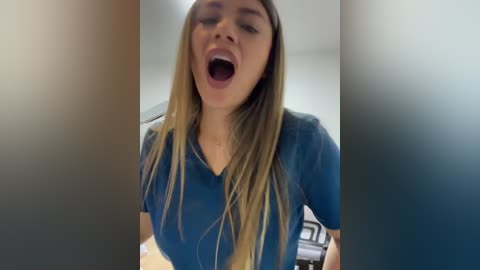 alicee16 free recording from 2025-12-28 00:10:00