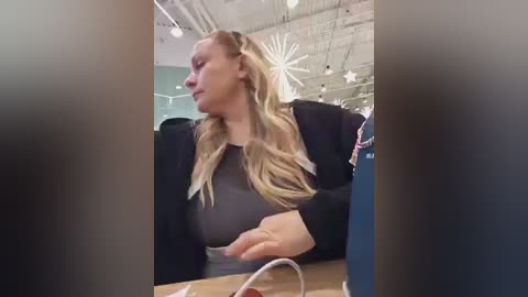 bondgirl_013 free recording from 2025-12-28 00:09:00