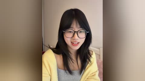 ella_a9 free recording from 2025-12-28 00:09:00