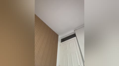 gaby_herrera free recording from 2025-12-28 00:10:00