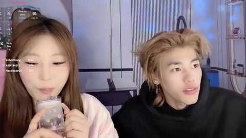 jiajia_z free recording from 2025-12-28 01:15:00