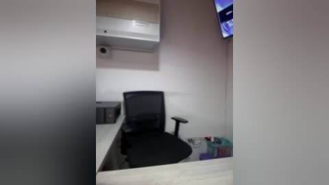 sofia_collins_ free recording from 2025-12-28 00:10:00