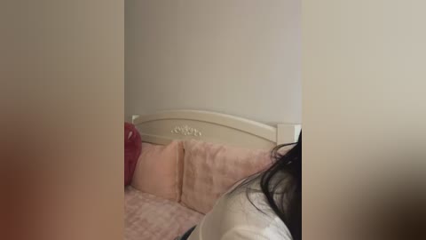 ella_aaaaa free recording from 2025-12-29 01:17:00