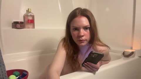 juliaraee free recording from 2025-12-29 01:17:00