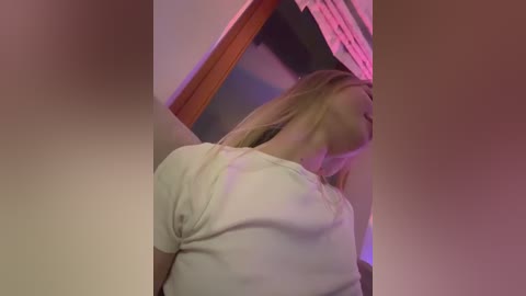 lia__love free recording from 2025-12-29 01:17:00