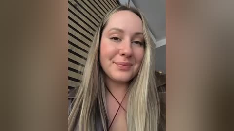 mona_plus free recording from 2025-12-29 01:17:00