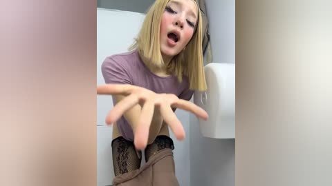 sweetbunnygf free recording from 2025-12-29 00:22:00