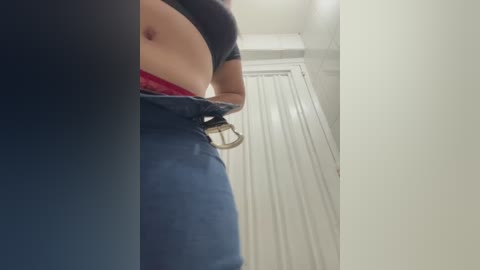 angie_e free recording from 2025-12-30 00:30:00