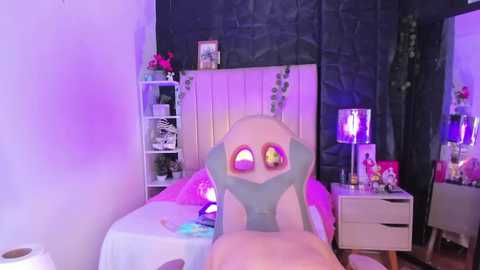helen_bunnnyx free recording from 2025-12-30 00:30:00