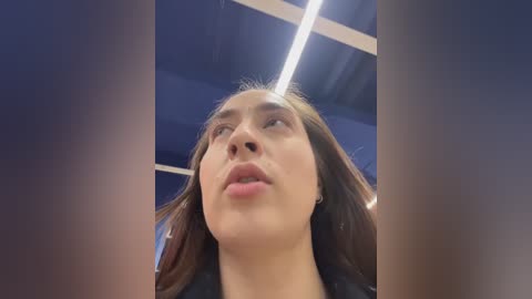 holly_play free recording from 2025-12-30 00:30:00