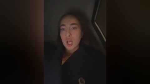 holly_play free recording from 2025-12-30 00:30:00