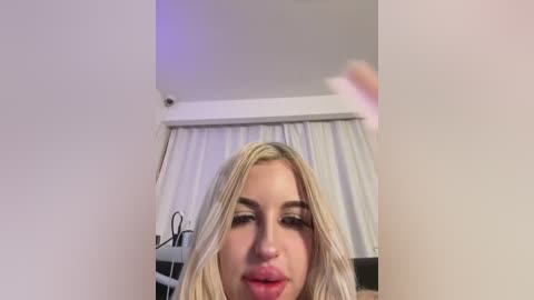 steffi_snowbunny free recording from 2025-12-30 00:30:00