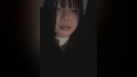 yiyi_707 free recording from 2025-12-30 00:30:00