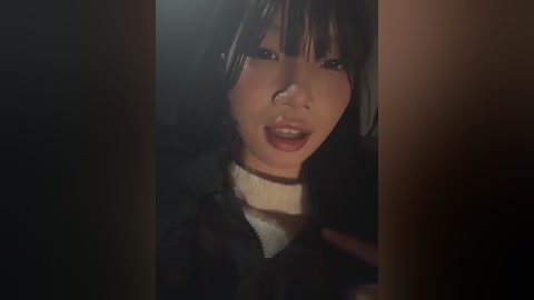 yiyi_707 free recording from 2025-12-30 00:30:00