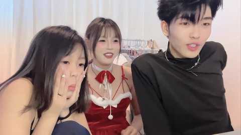 zhouzhou_yc free recording from 2025-12-30 00:18:00