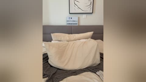 emma05 free recording from 2025-12-31 02:03:00