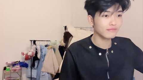 zhouzhou_yc free recording from 2025-12-31 00:10:00