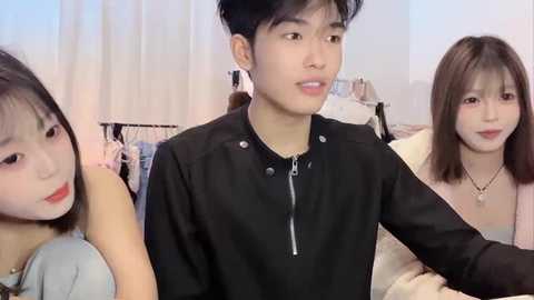 zhouzhou_yc free recording from 2025-12-31 00:10:00