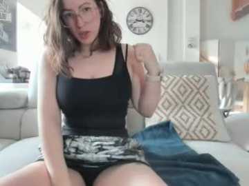 prunelle_sexy free recording from 2026-01-01 06:14:00