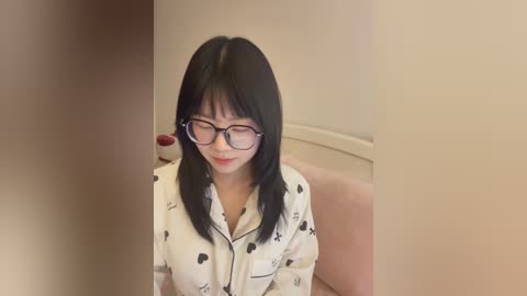 ella_aaaaa free recording from 2026-01-02 00:20:00