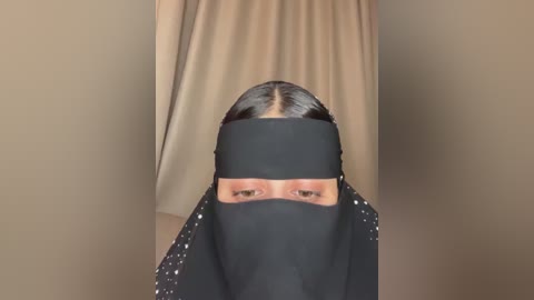 arab_mimi free recording from 2026-01-03 00:37:00