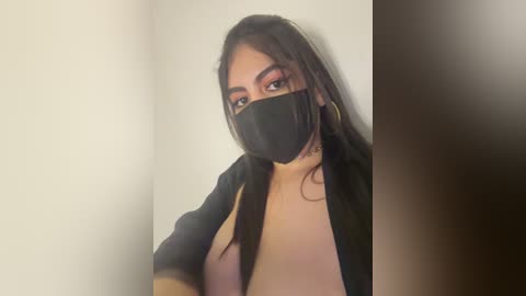 hot_sarah_arab free recording from 2026-01-05 00:02:00