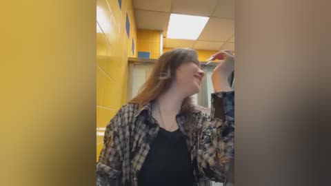 peachy_dream free recording from 2026-01-05 00:02:00