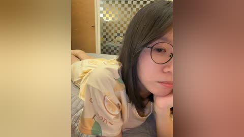 ashepova000 free recording from 2026-01-05 00:02:00