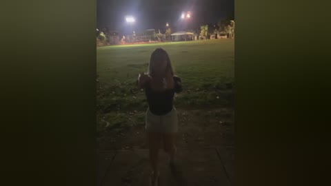 lunablossom_ free recording from 2026-01-05 00:22:00