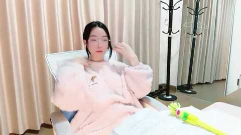 minako_kk free recording from 2026-01-05 00:18:00