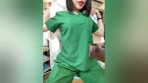 clinic_sexy free recording from 2026-01-06 00:25:00