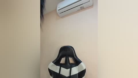 jenn_fit free recording from 2026-01-06 01:05:00