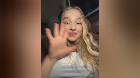 _teenytiny_ free recording from 2026-01-08 00:02:00