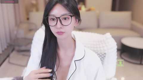 bella_999 free recording from 2026-01-07 00:13:00