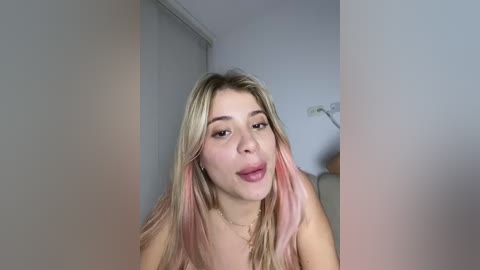 _alicee_1 free recording from 2026-01-08 00:02:00